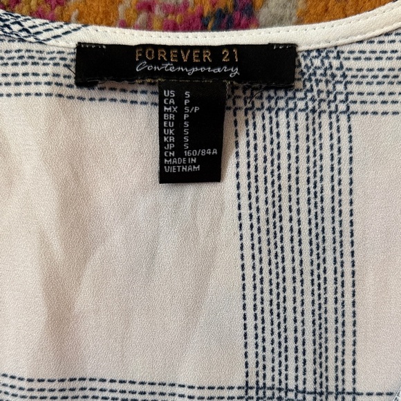 Forever 21 Blue and White Plaid Blouse - Picture 2 of 5